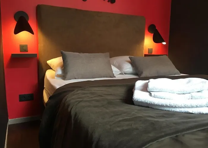 ル 84 サント キャス