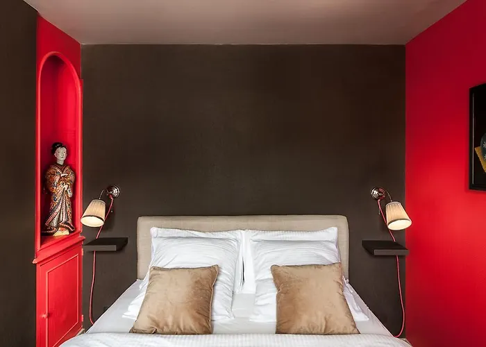 ル 84 サント キャス アパート