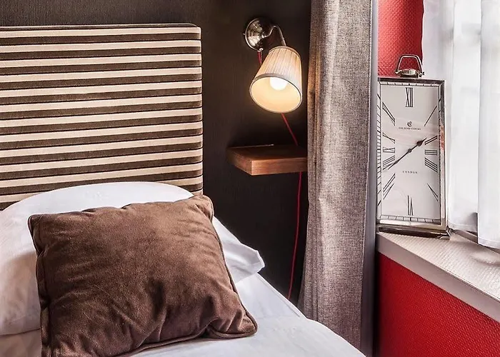 アパート ル 84 サント キャス