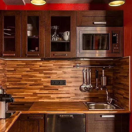 Le 84 Sainte-cath' Apartment *